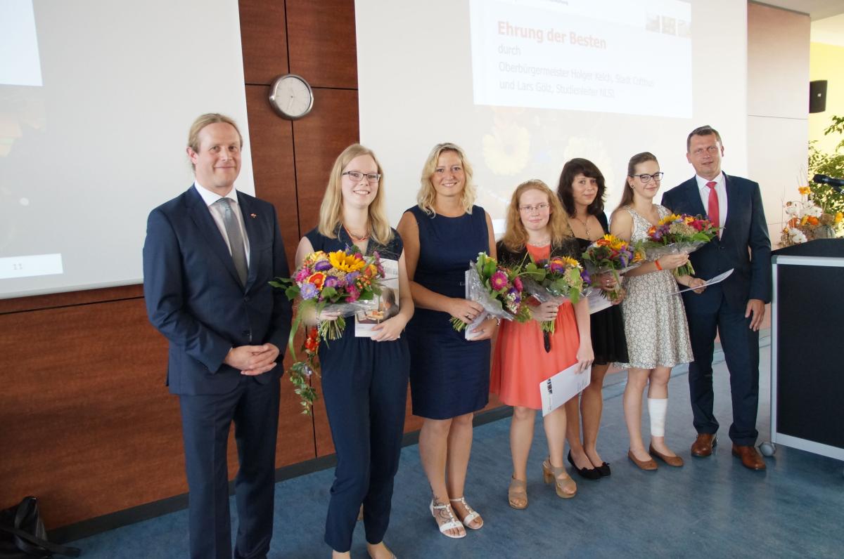 Aktuelles Aktuelles Presse Niederlausitzer Studieninstitut für kommunale Verwaltung Aktuelles Aktuelles Presse Niederlausitzer Studieninstitut für kommunale Verwaltung